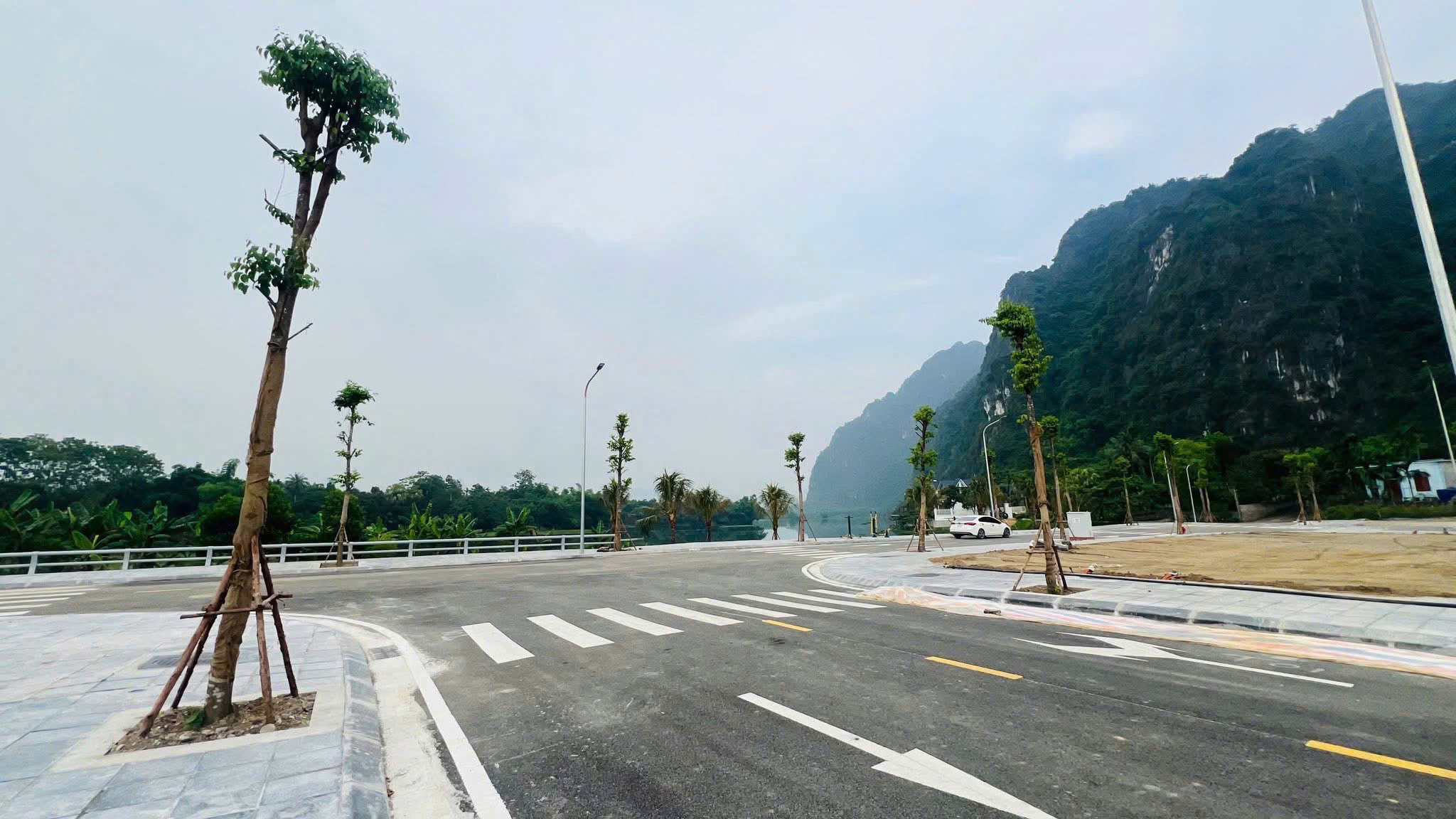 z7164277883515_ec6972416b085756cafbf50463fd4696