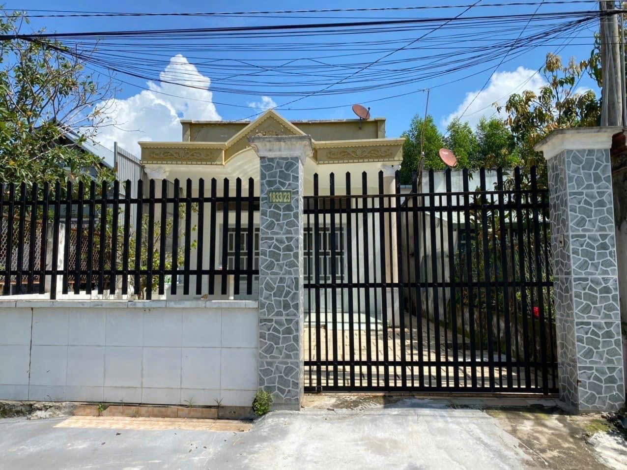 z7164398906437_955aa437499689bc7afaa3b87a4debca