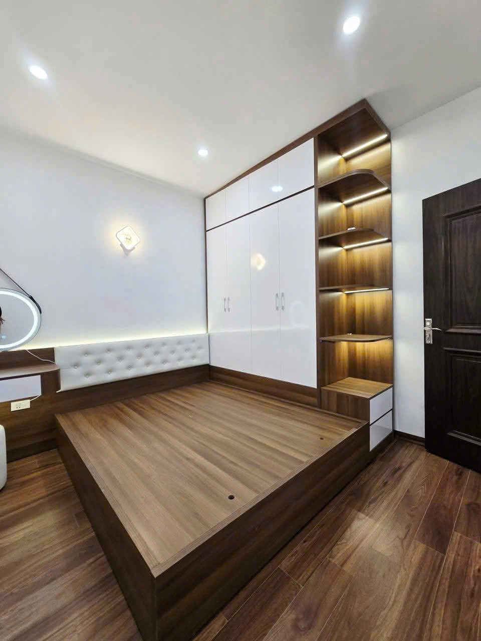 z7164862102393_94371408afe86c6f0430d67ee151c589cl