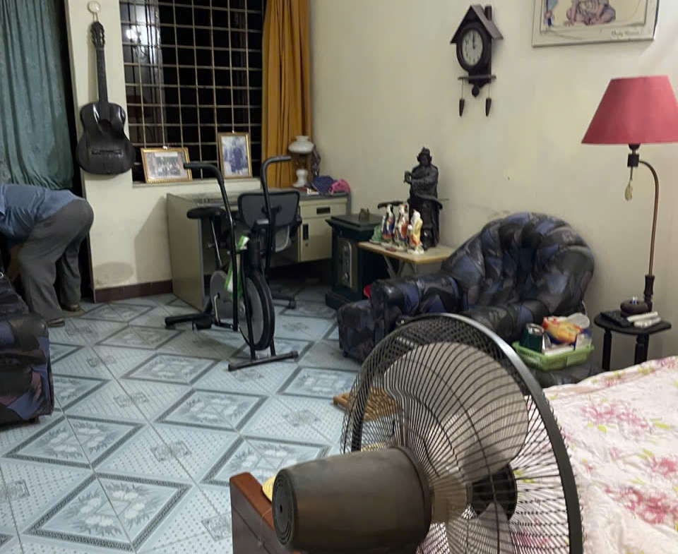 z7165562431442_ab7f9a75eeeaf2d90d48c3df994ee15ennn