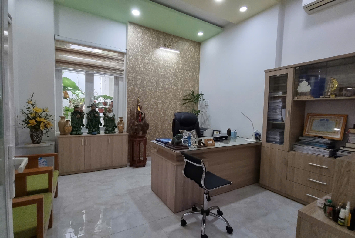 z7166294005905_27688d2f30eb3743459340effd8f04e6