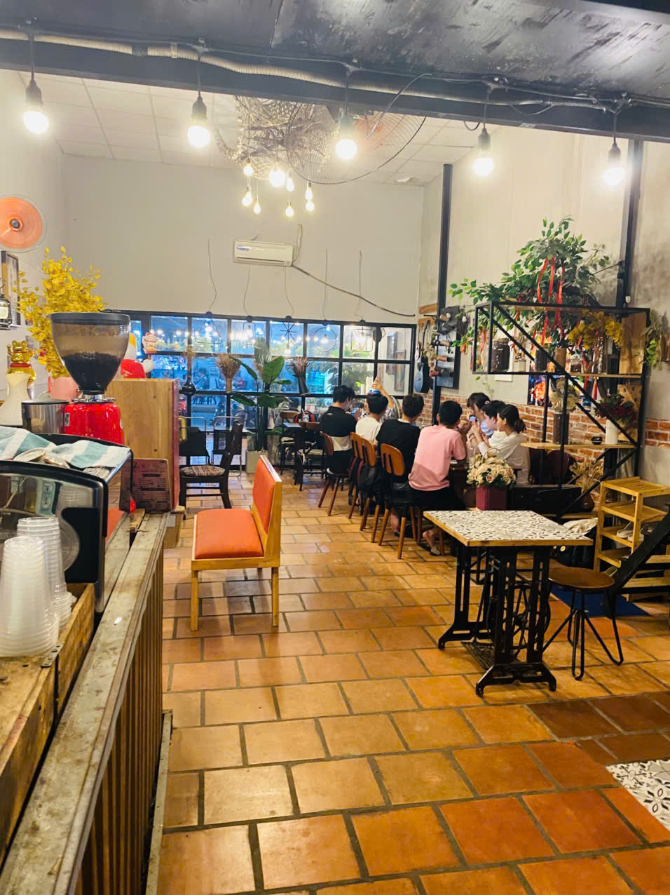 z7166716217300_236b352d48bf429977f028423f910b69