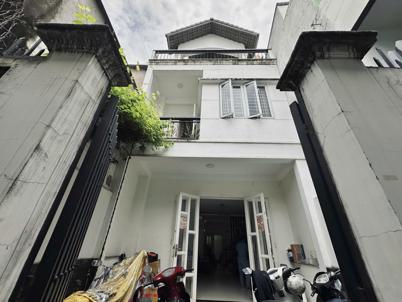 z7167217328700_c6c0392d432bf6f1a84f90a17c2773ea