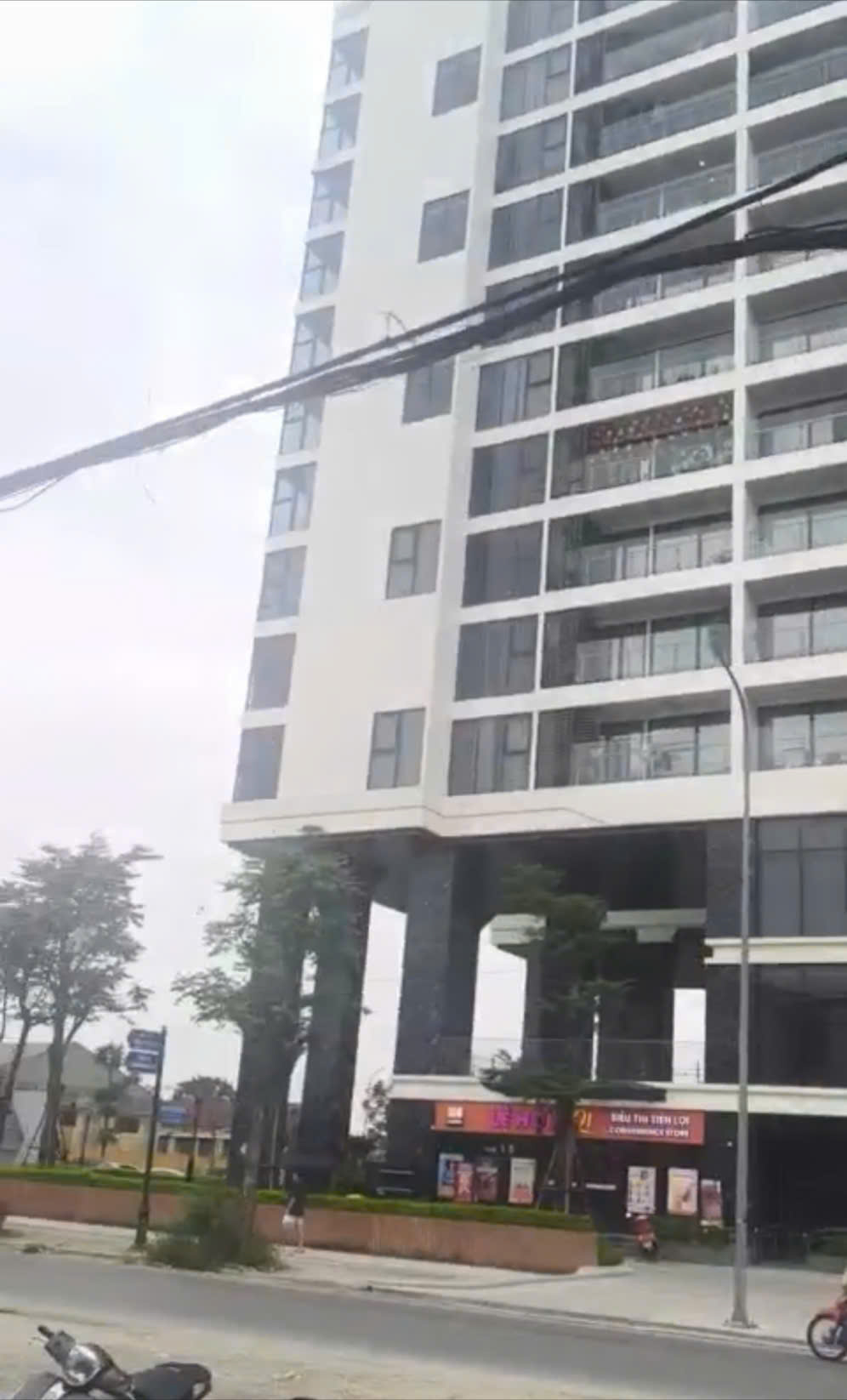 z7167257255590_f3c4943501db265cd190137b217515cf