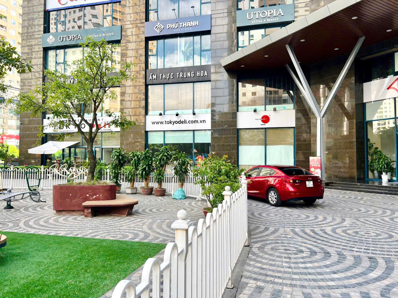 z7167284948044_9b91f8d90e1e934452d69345092f4138