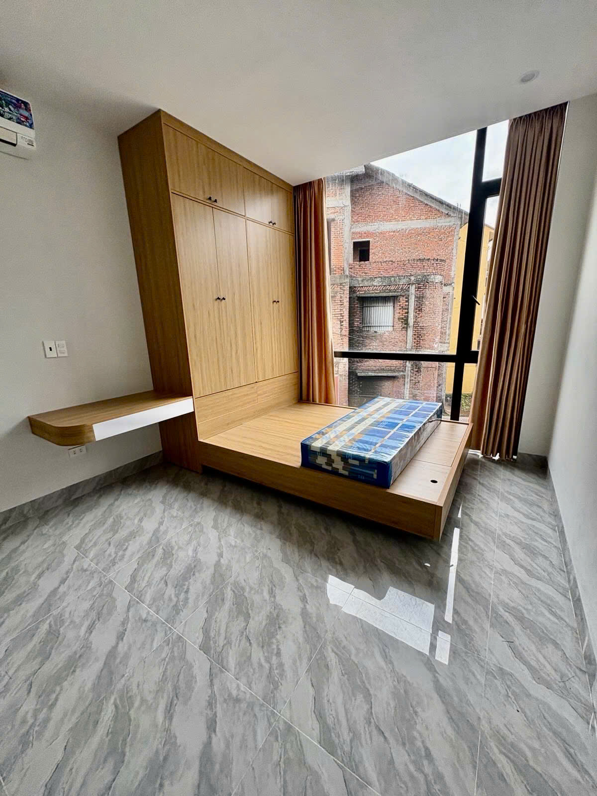 z7168003695141_04bc71769fb55c28576ae9f52241bd3e