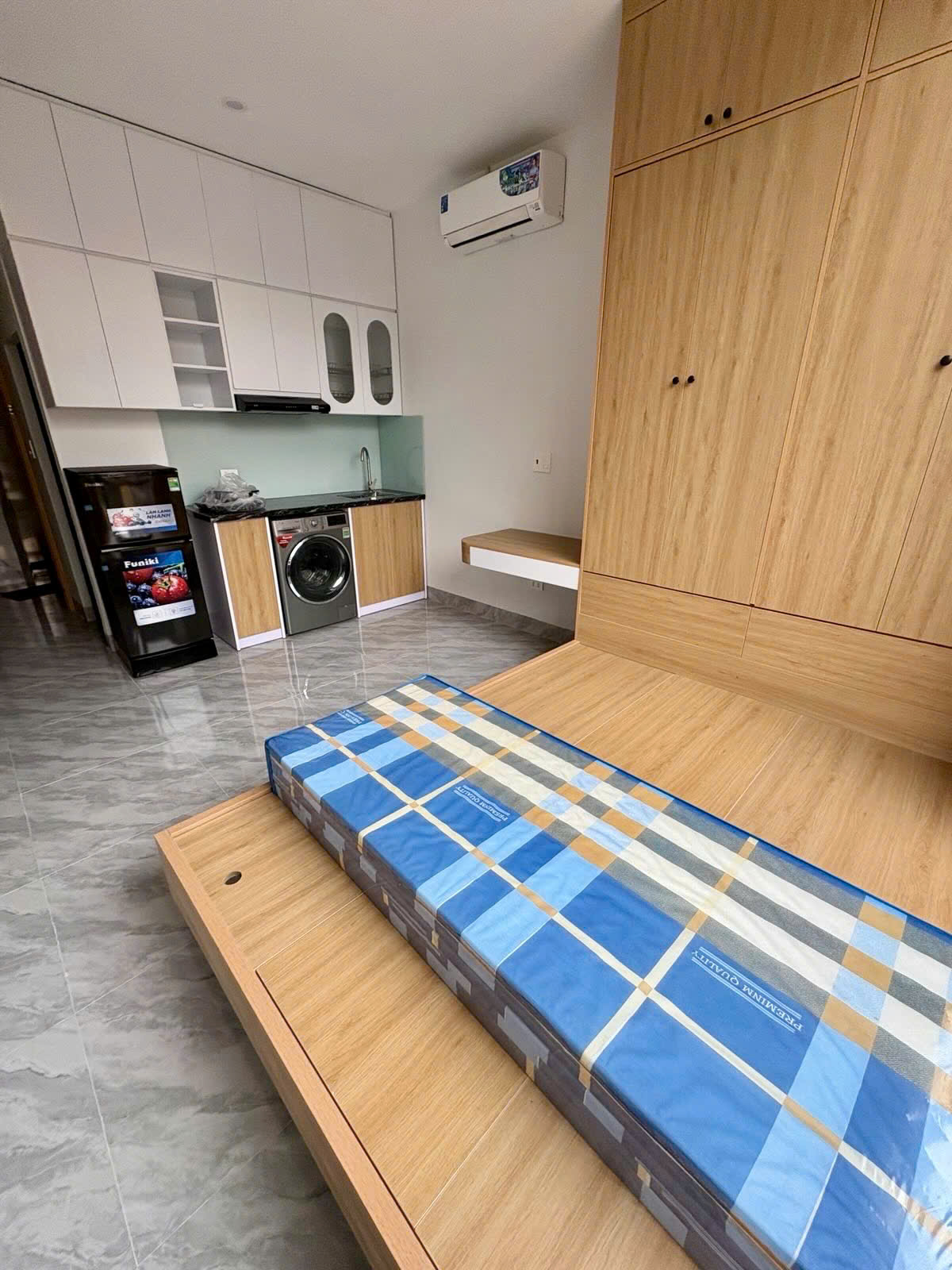 z7168003695143_b3eb9ca9a65278843ea7ef8a3c5e1150