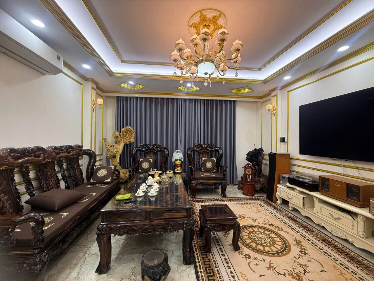 z7168978037186_5038a7db1310db9f7cb41fd979f5271c