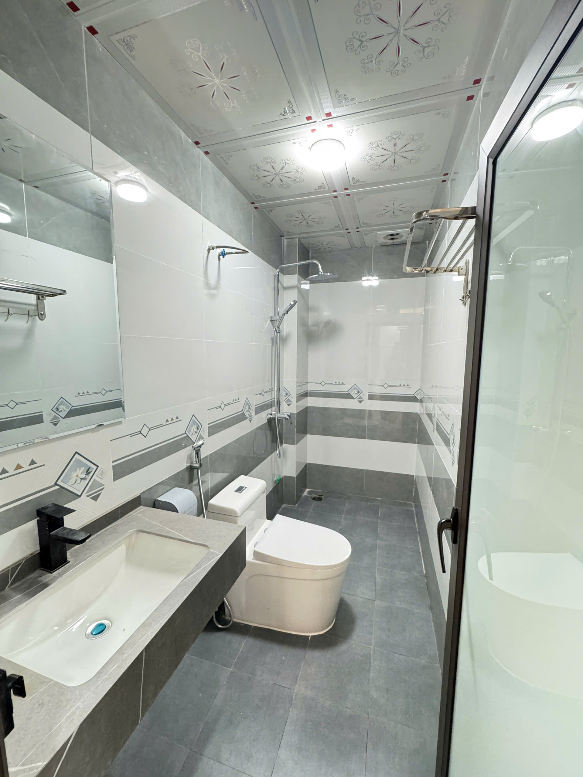 z7169281674520_4b485dc7156cac0f922bac14ded55903