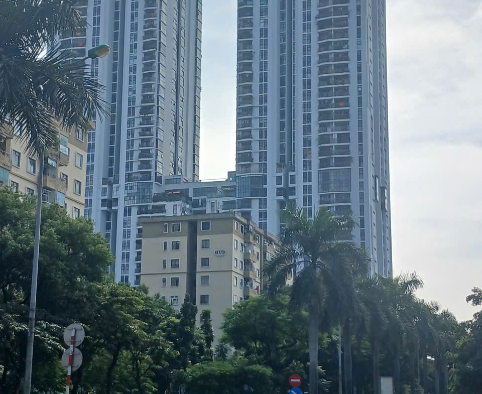 z7170105162525_d6044538b796994221923dc955fdf1ae