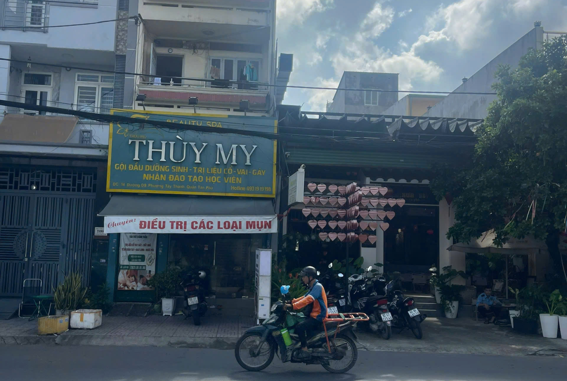 z7170237923995_90ede4e287fcbd93686a519b9d7eaedc