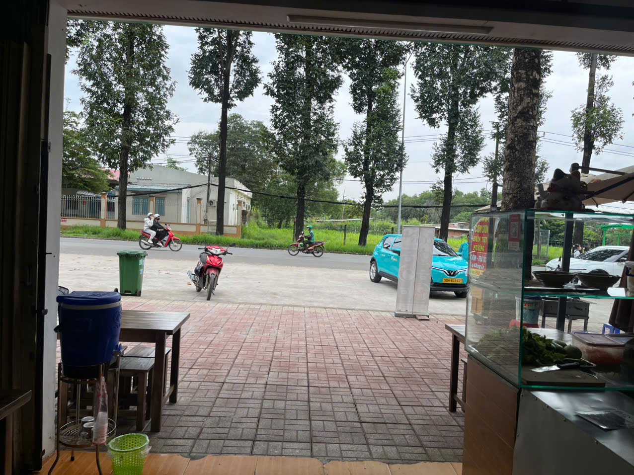 z7172134564584_63a97a5863fa73a287c67e3aebe6768b