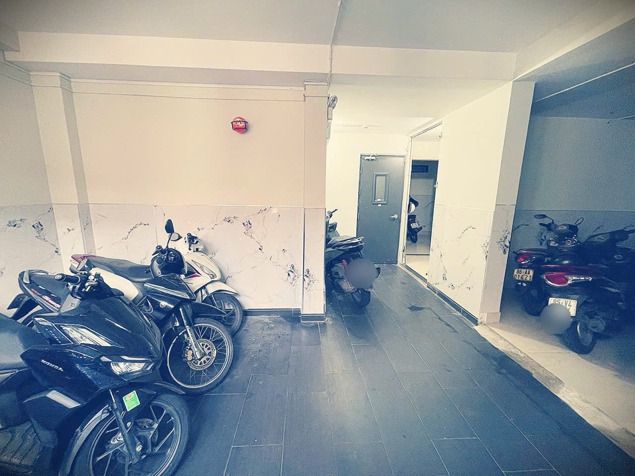 z7173041818675_6dd4a4a88309f806bb15a1d570bdd99d