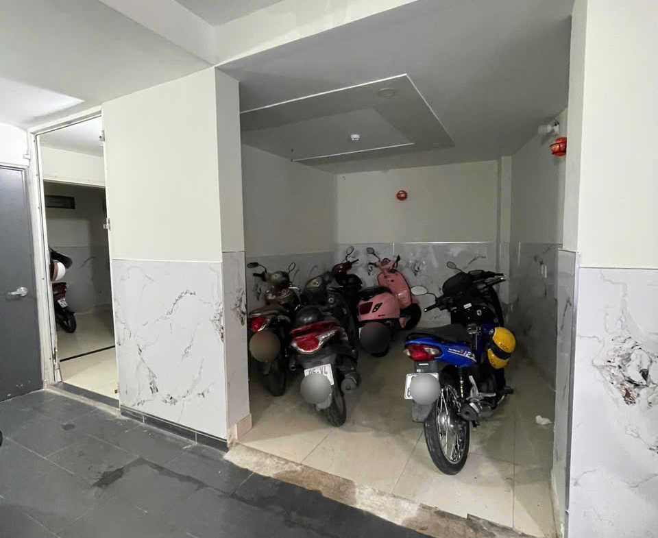 z7173041818765_1f0bb5d52124175db8d91eb42c5a0bda