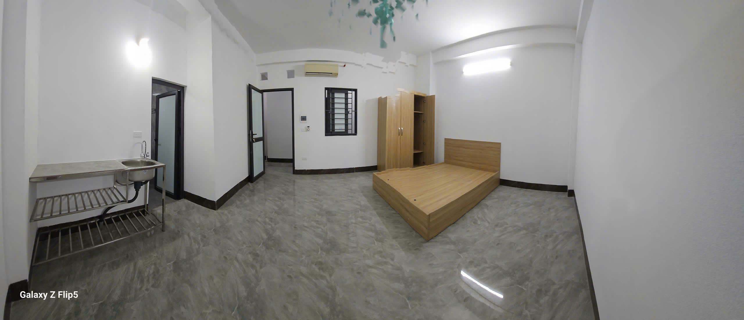 z7173720087617_d57696f2af6b717f2ca1bc950a21f834