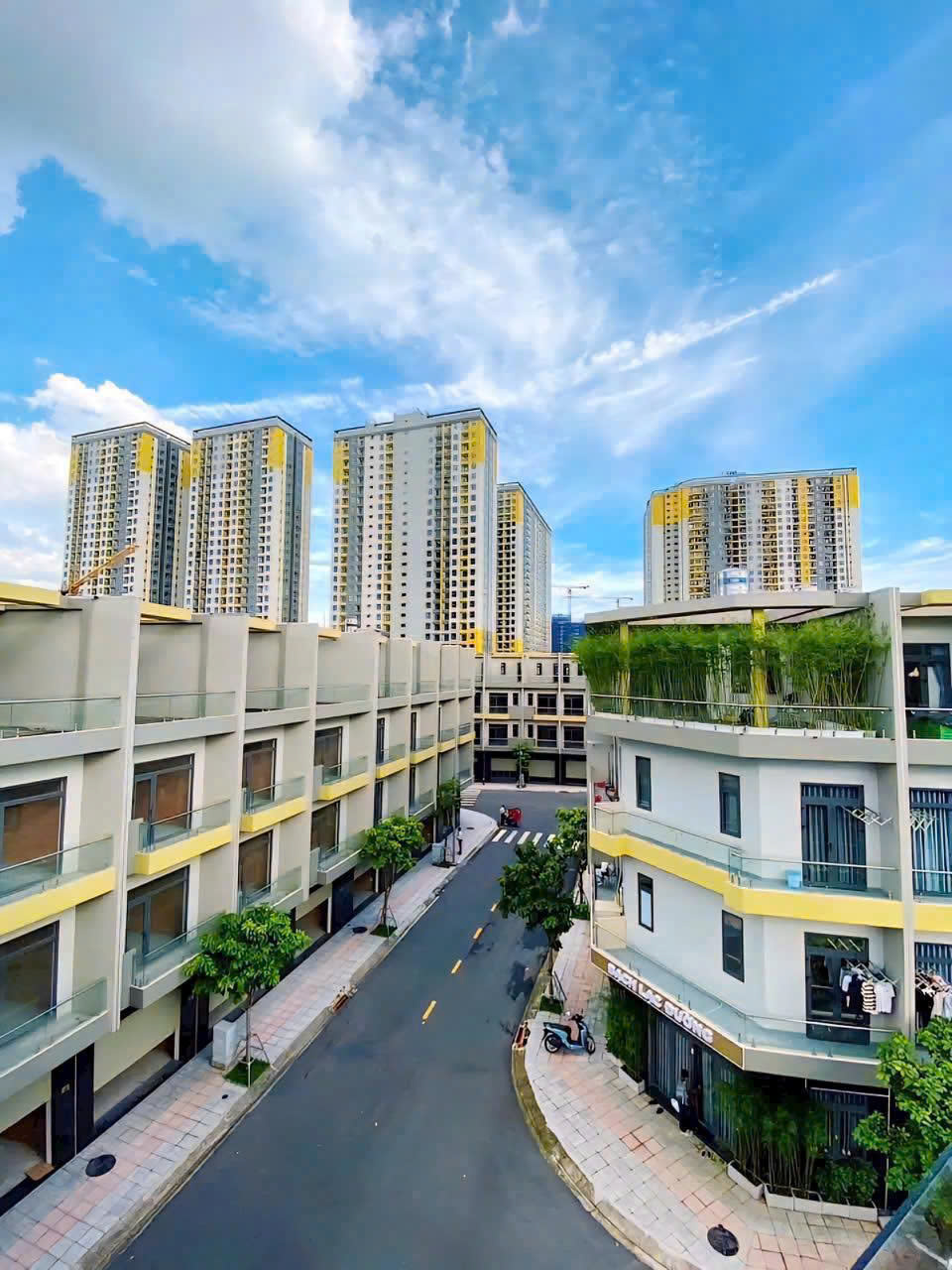 z7173841513267_7c8fc7aa8889a8a271774add238eea80