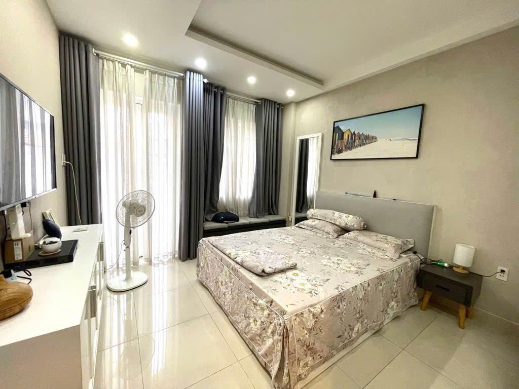 z7174414073696_14968c7ecb6e2df694bc75a962948d5e