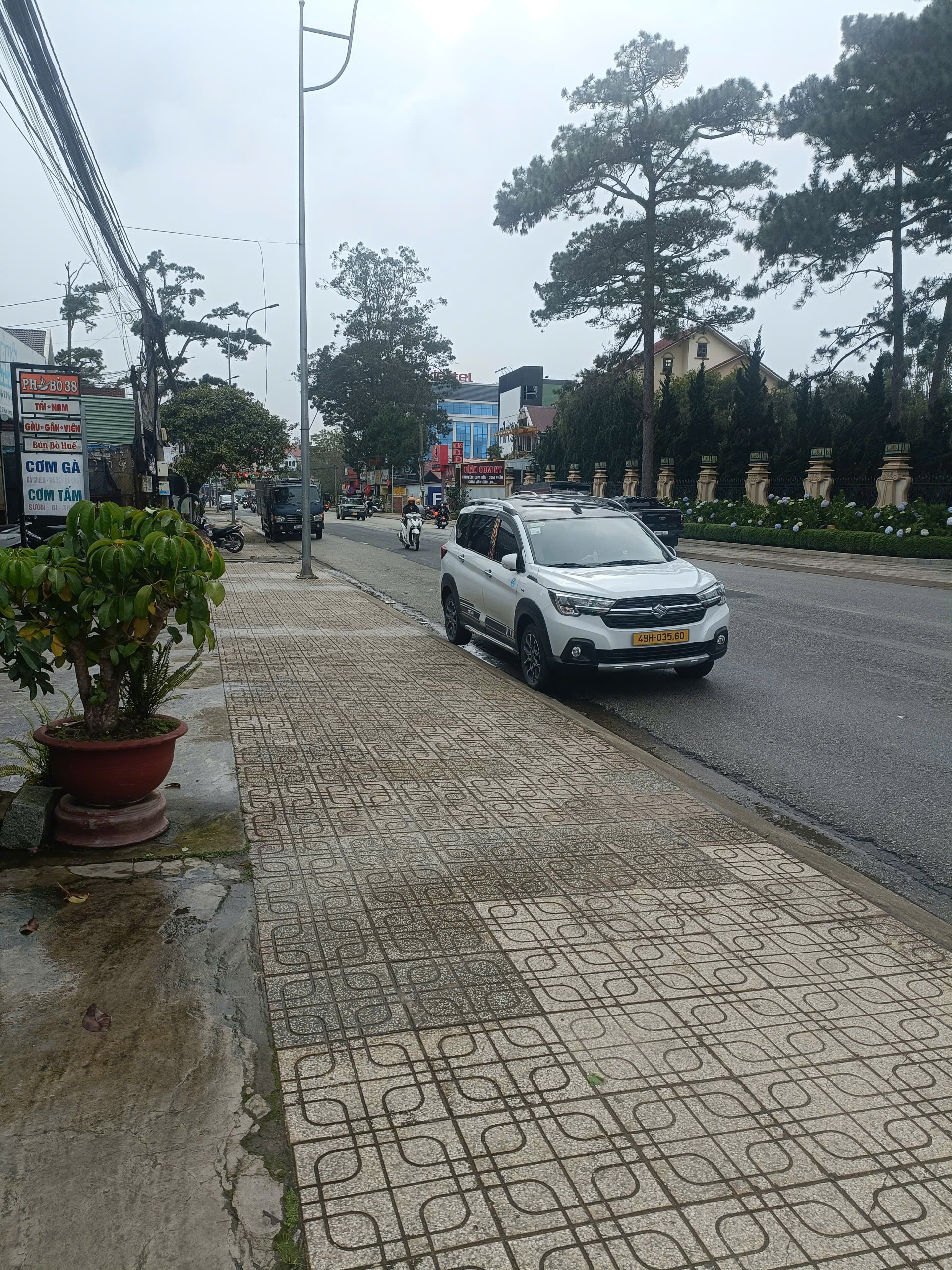 z7174679839955_2ca6cf601d534d38ba673547a43c6ab6