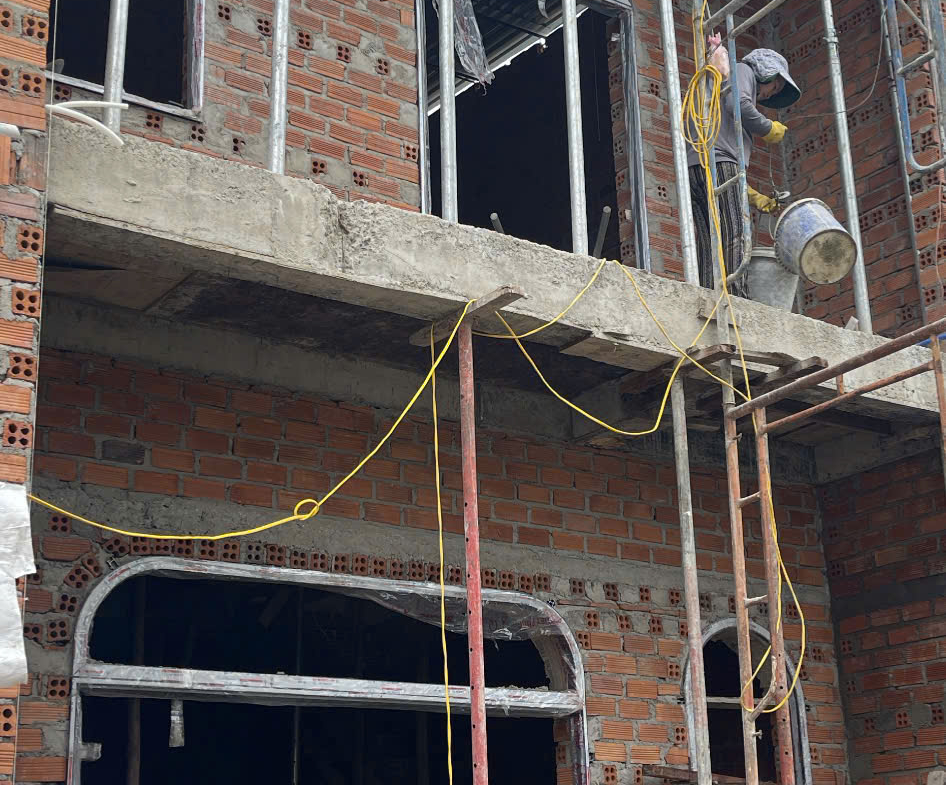 z7175210956475_35693bb9bc0ba37d46362553baaed738