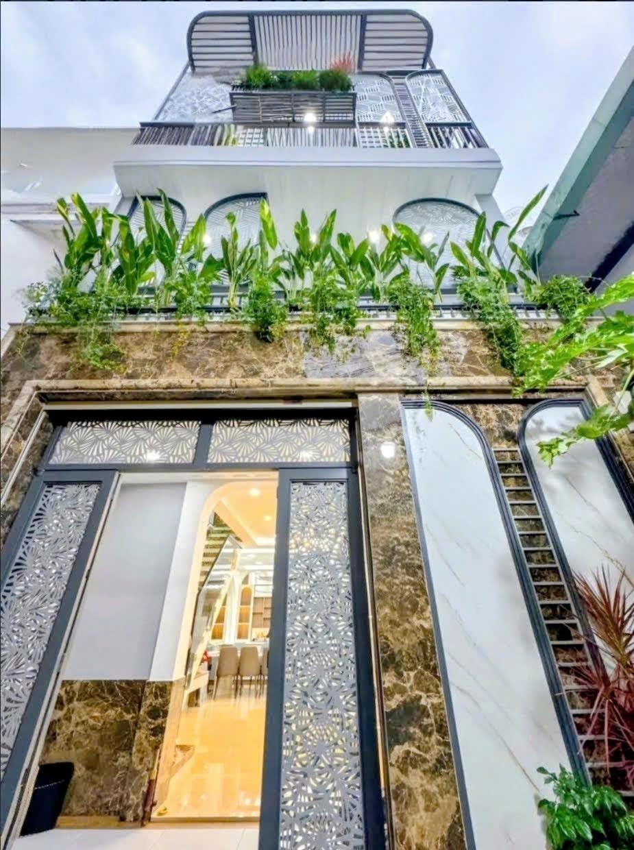 z7175408653514_71848f165544fb94d8d918177ccbf5bc