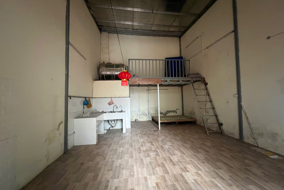 z7175463879911_5770f3ba1e9fd5bcab3086fb33794106