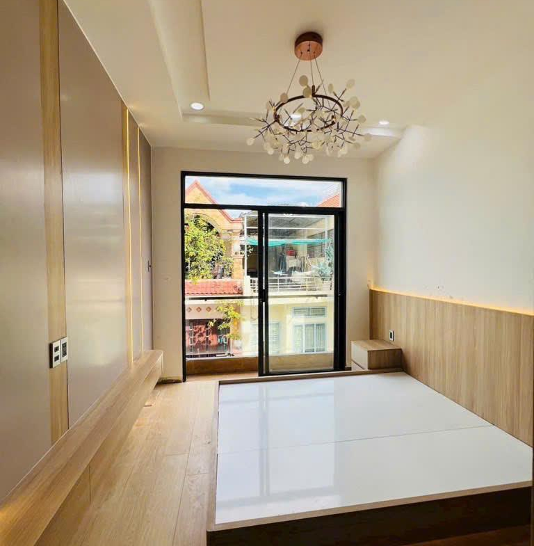 z7175574286494_075f86243287bd993d26a3b9ee837fa0