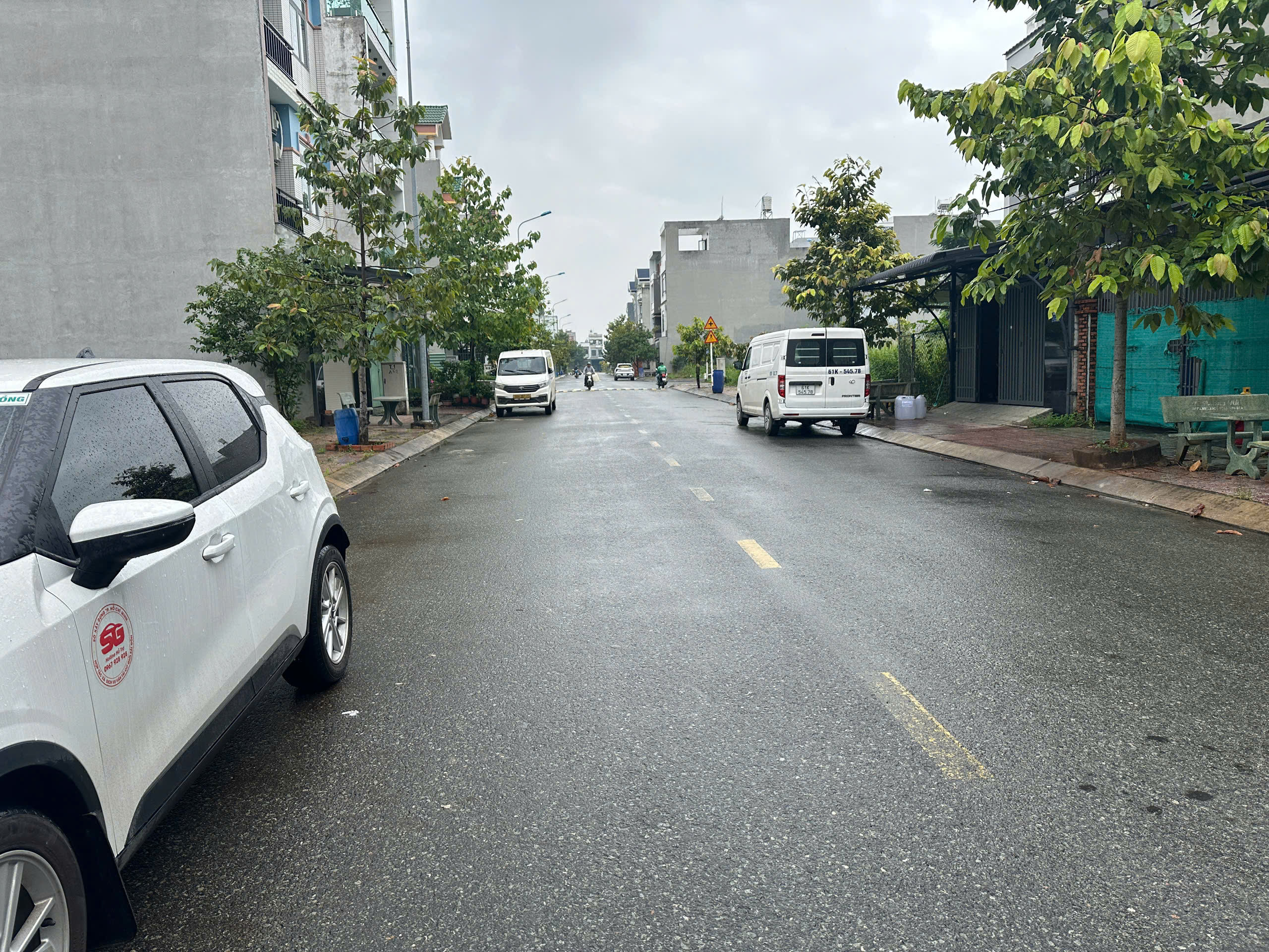 z7176265526548_599328cef60e61059a331843bd0f3db4