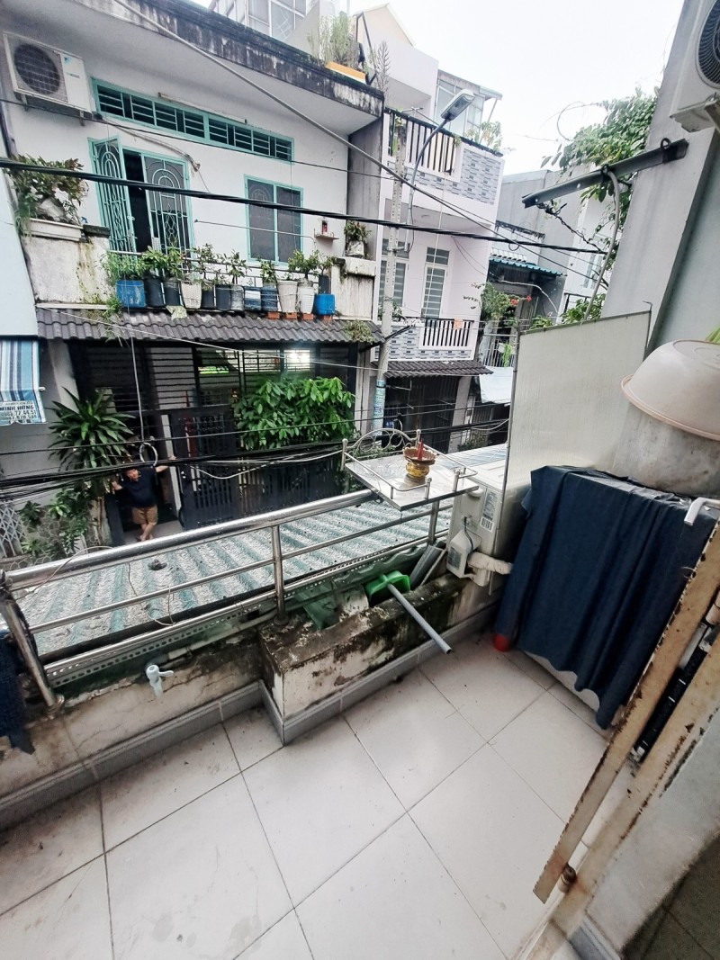 0f3aa7650720117aaa31bb9fd143ea9e.md