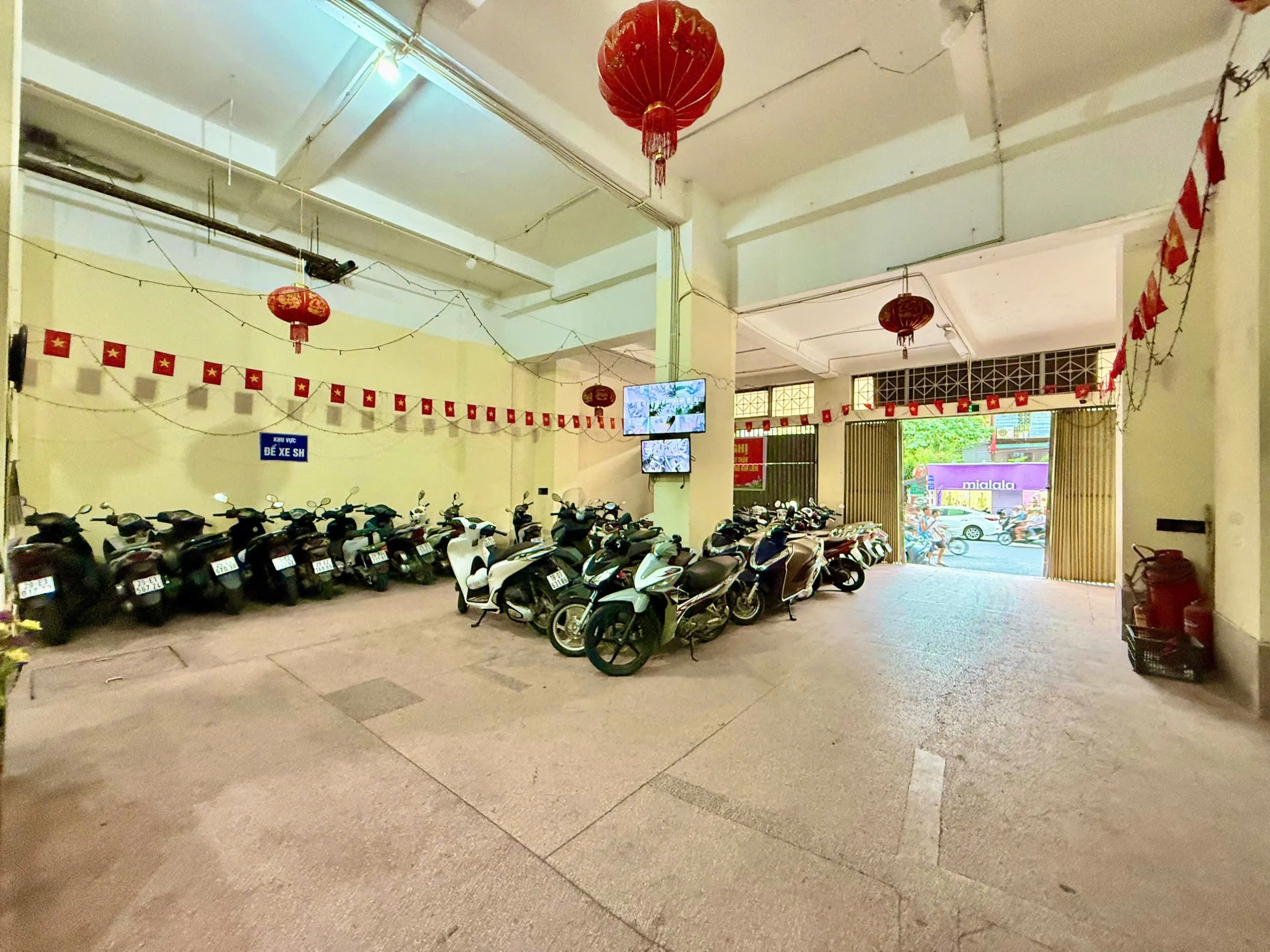 10683d43-e525-5b87-a26a-4aa7a4cdc186