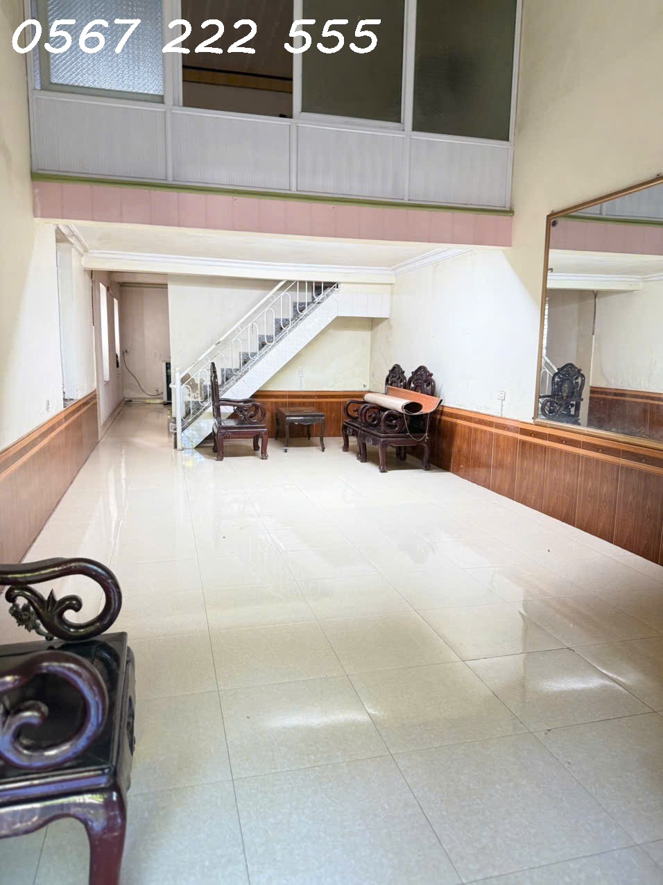 194402204391441270725