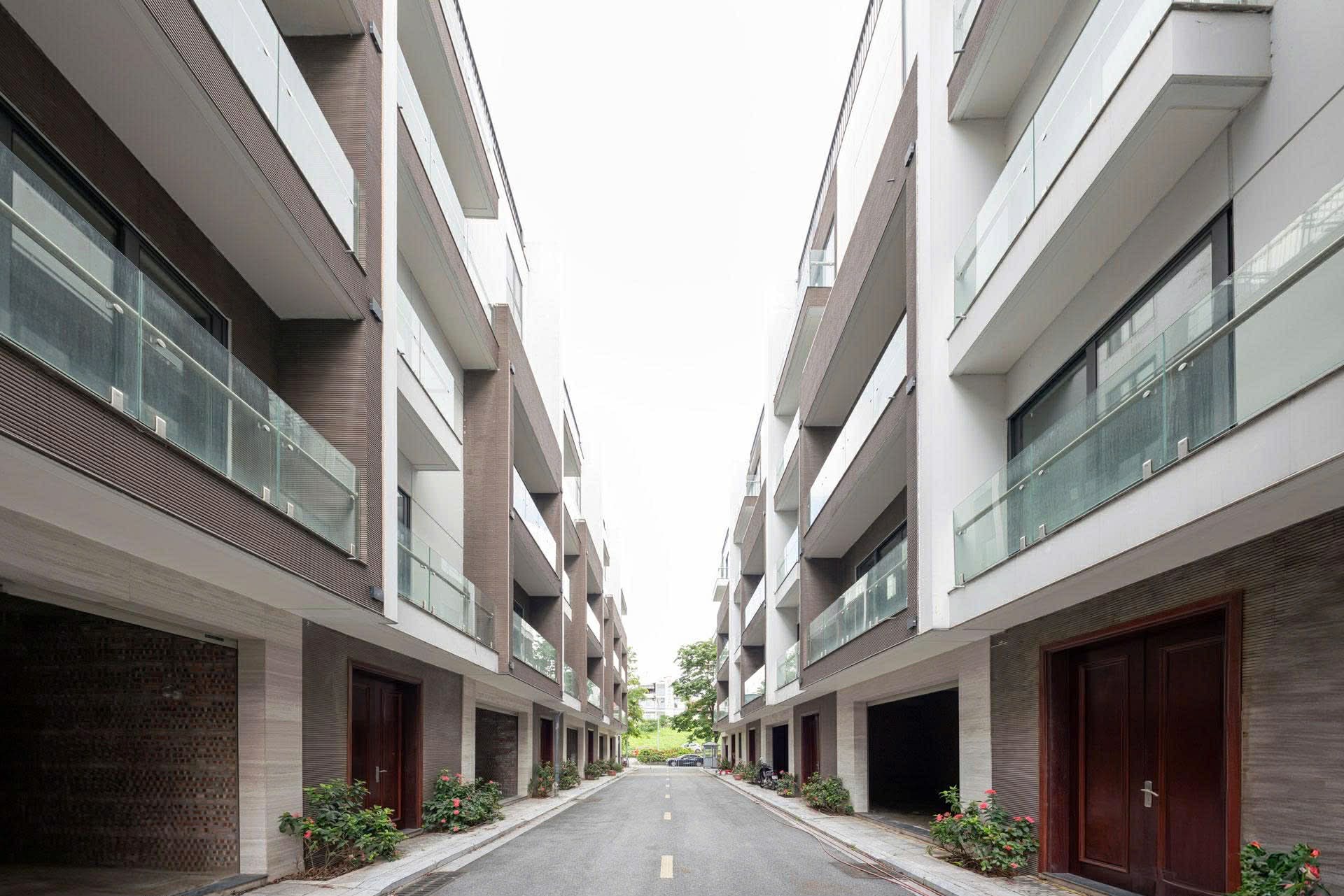 243472e5-1451-46af-818b-2f4202e3d200