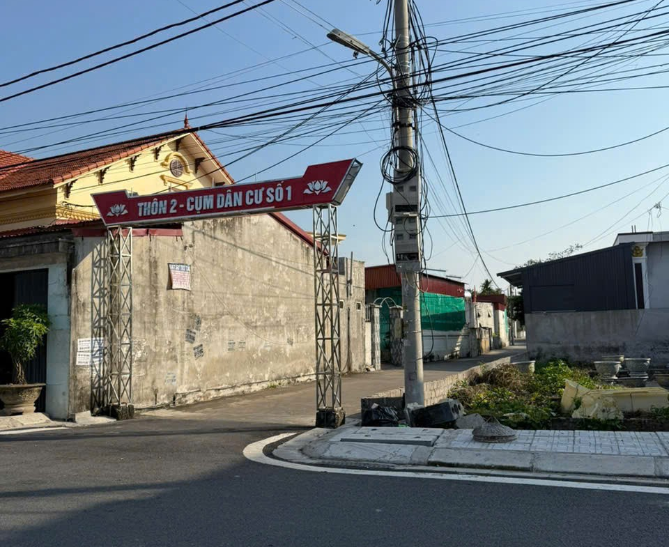 26129075773580836853