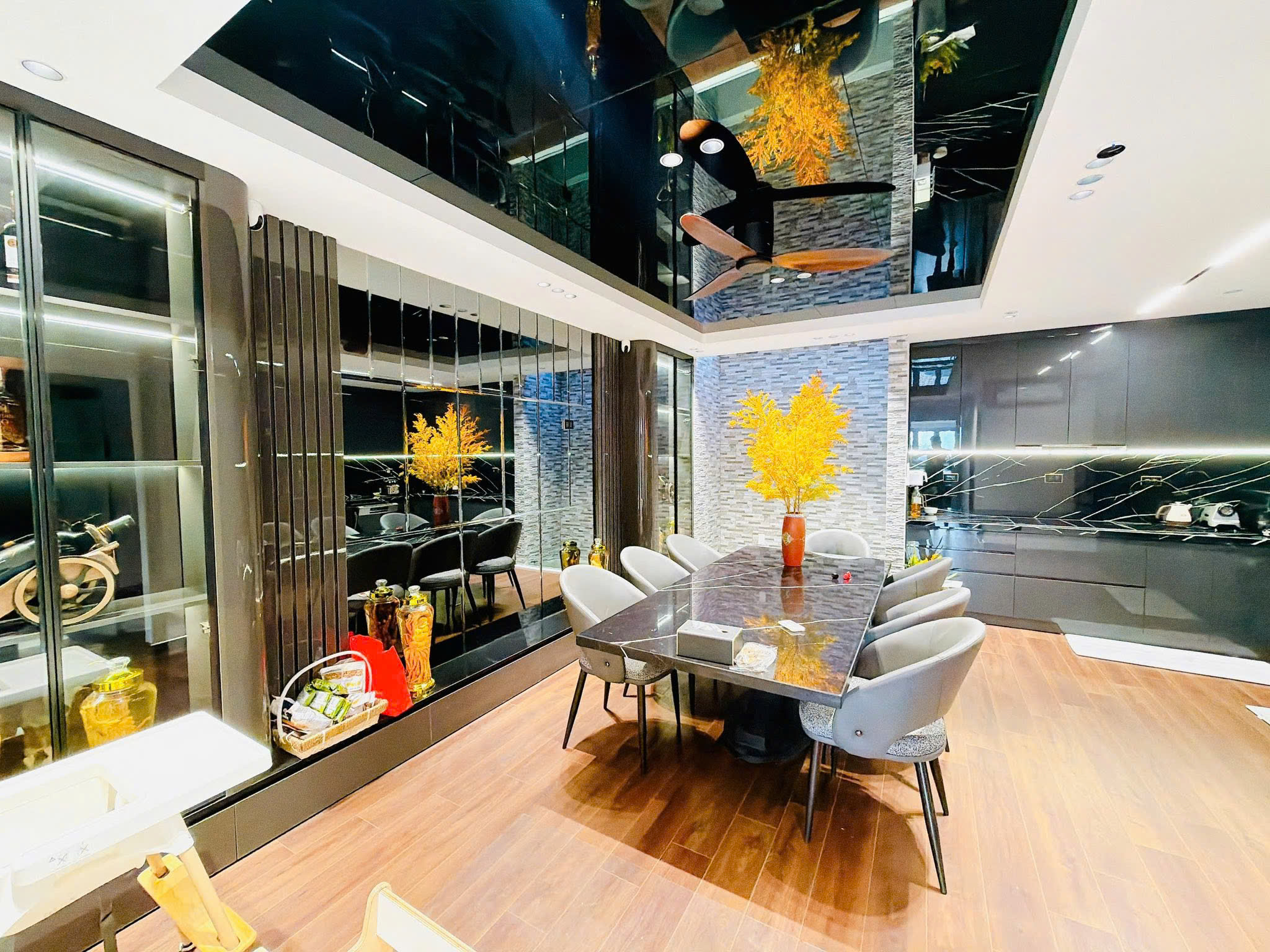 280dd5ef4cbfc0e199ae