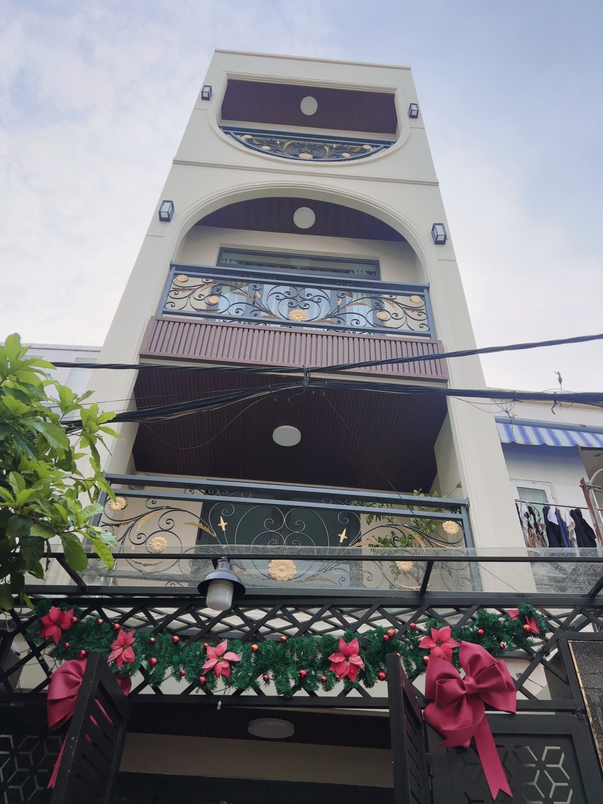 30b7acf2ea0068a04743ad440372a305