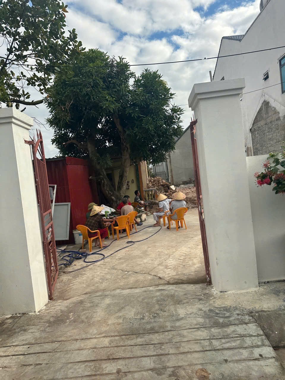 32567509891449655622