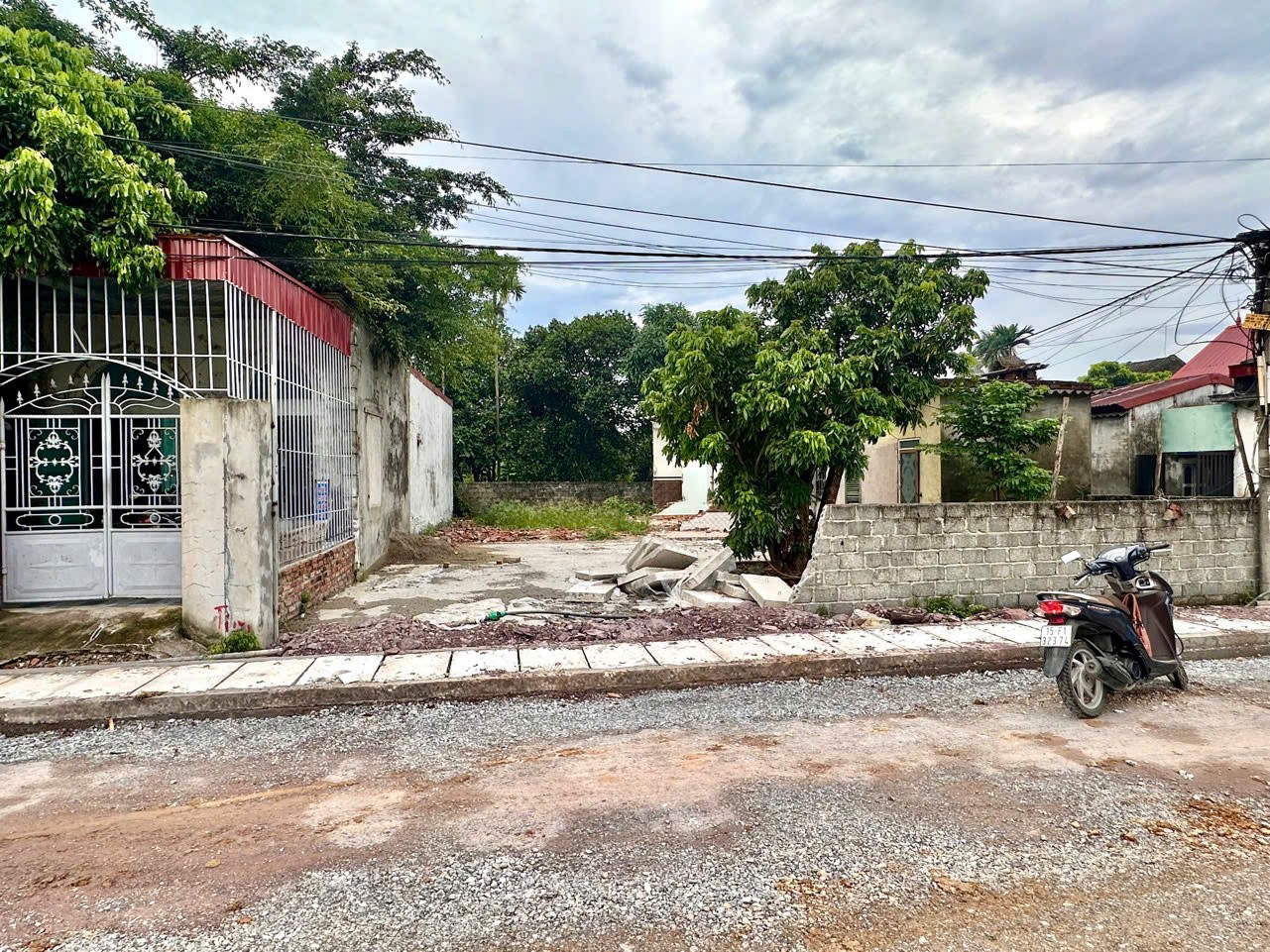 3418798005998776394103