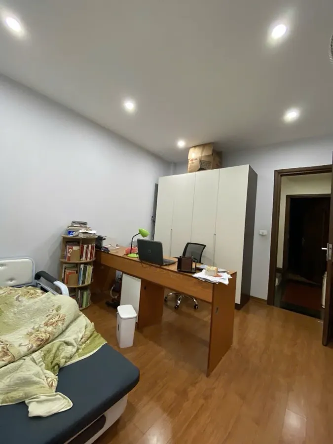 34ddd5b0-58ad-54b5-bc30-eac225086628