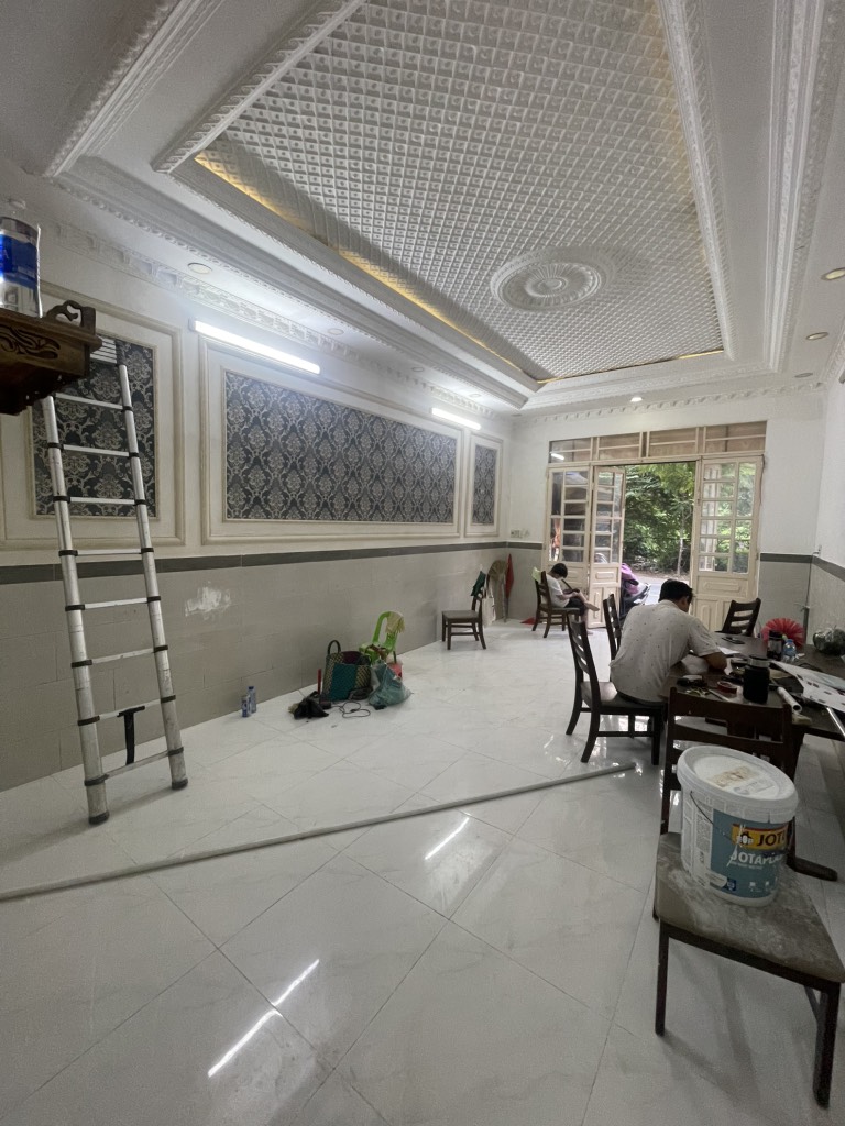 35r4-B59AD08C-mc19y1iv_50_18