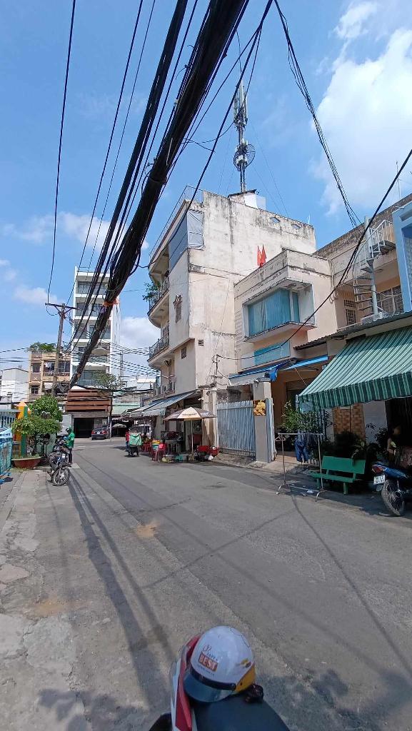 3alm-EA7ABA63-m4mbnf3t_49_13