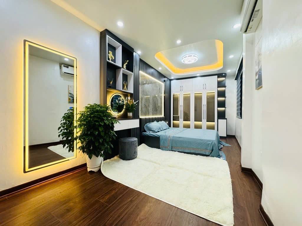 3dq8-F2B9D845-mgyr7vwn_28_8