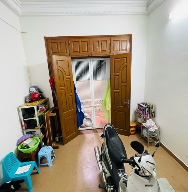 3hh6-63D7C956-mhed75ev_64_22