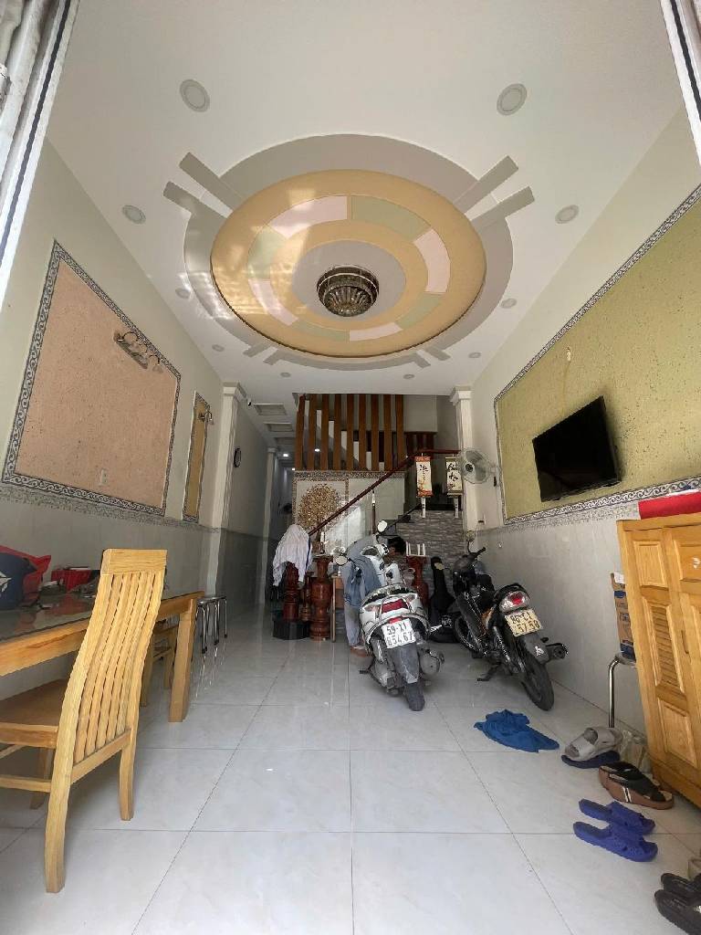 3pfz-727E3656-mgvumio3_30_10