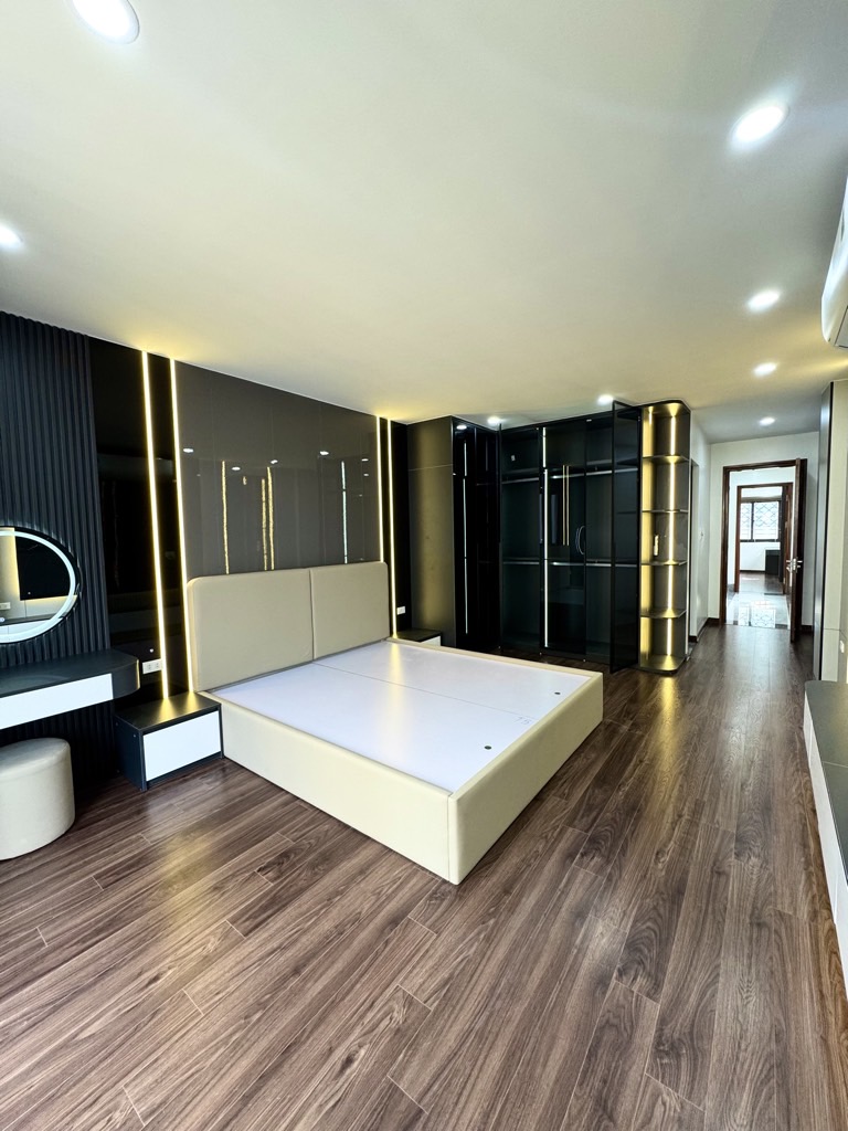 3r1g-D4ECE6A4-mfw42he0_50_19