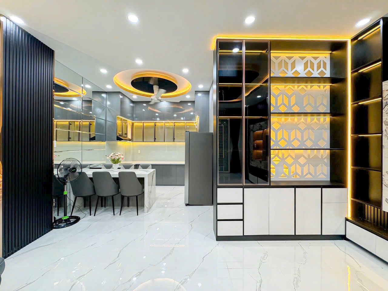 562171801_799136012995381_1101843618089353890_n