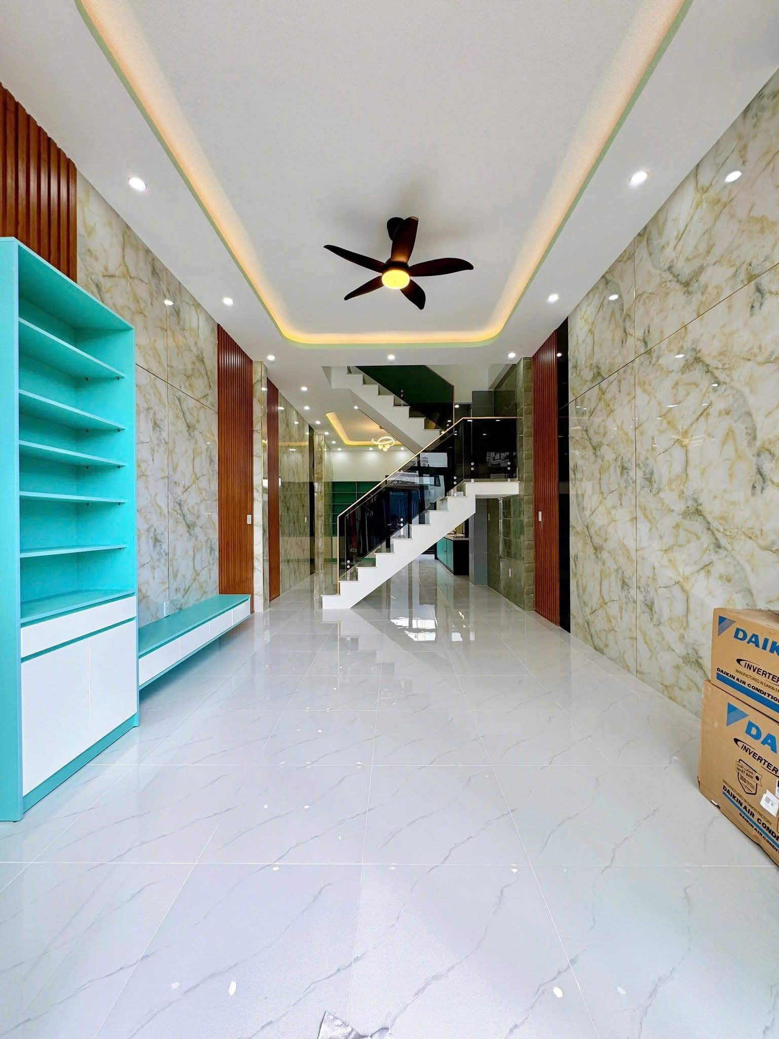 575888934_122127778376983664_1794542465759179567_n