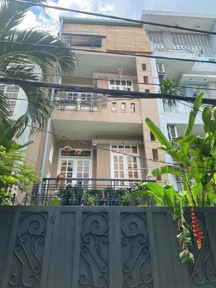 581929867_122225666858294381_2653985193641016294_n