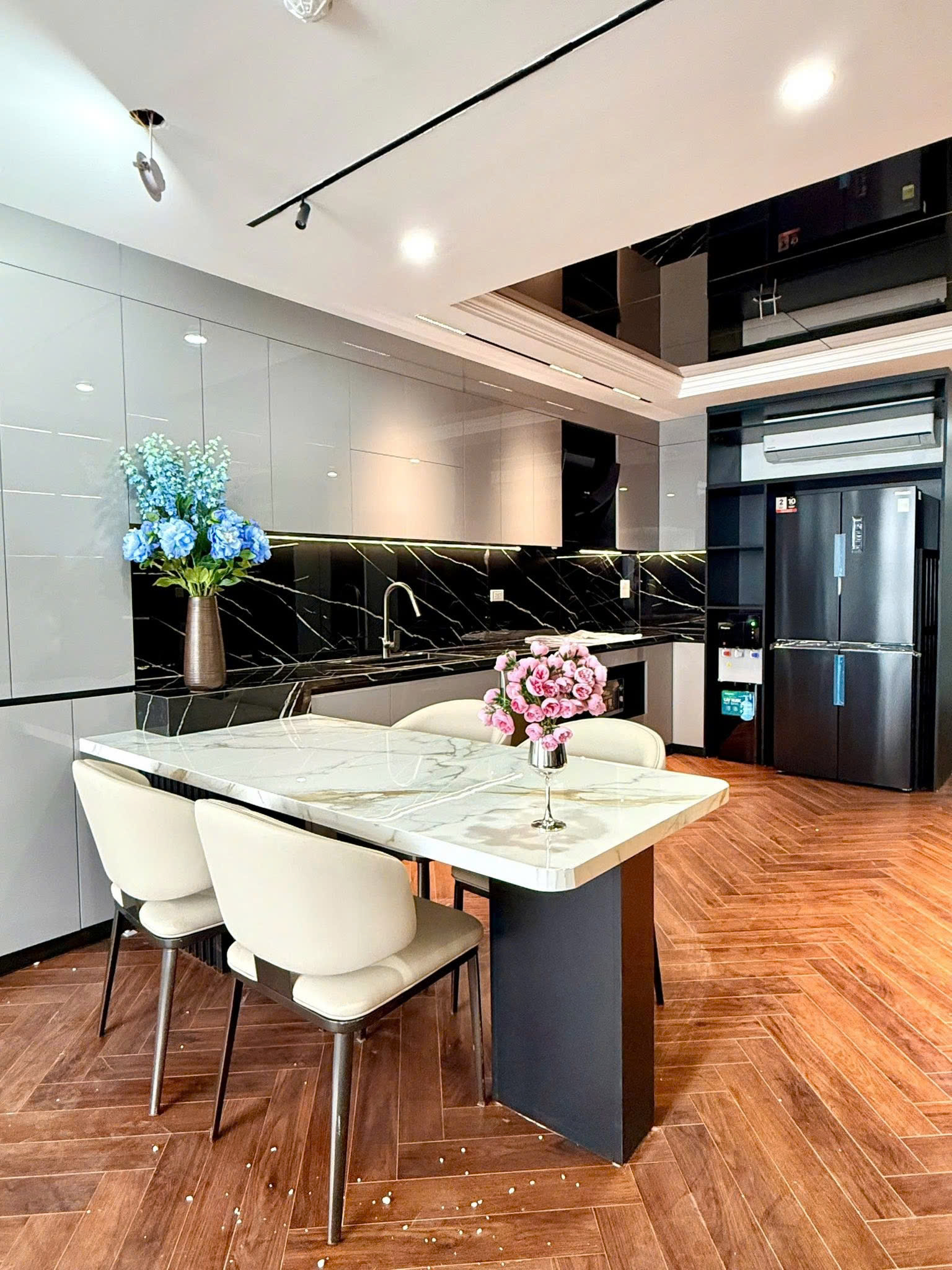 8a2b7b7ba1112d4f7400