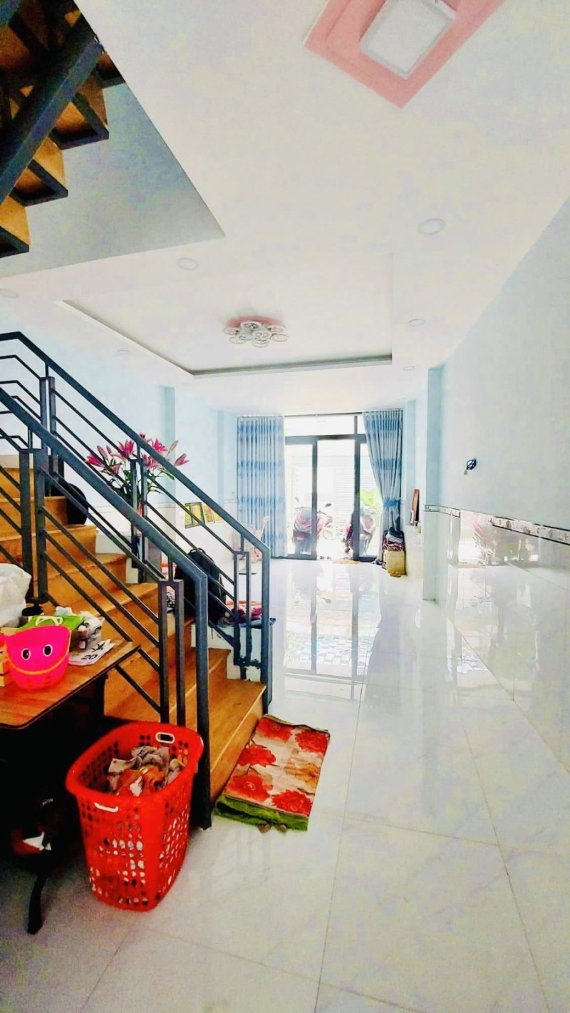 BAN NHA TAN BINH CONG HOA (6)