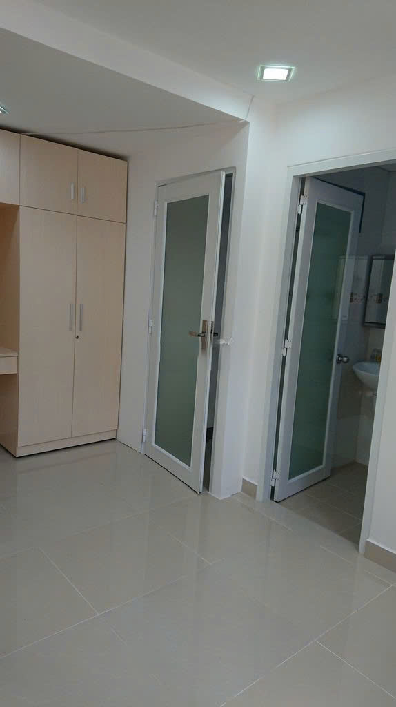 Cho thue nha 818.49 XVNT 4.2x12m 1 tret 1 lung 12tr 4