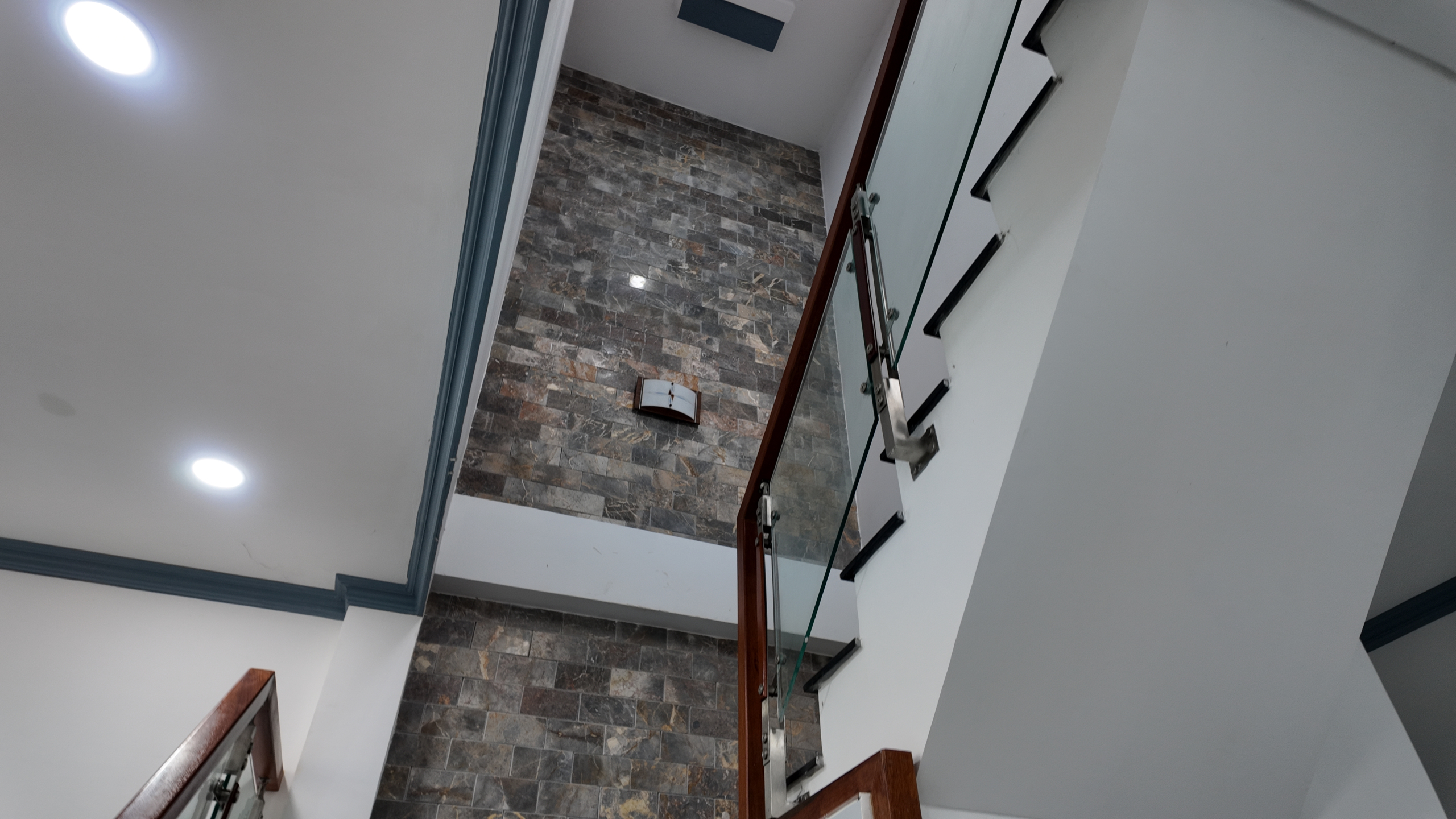 DJI_20251106091336_0241_D